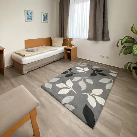 Hotel-stadt-aschersleben 2*